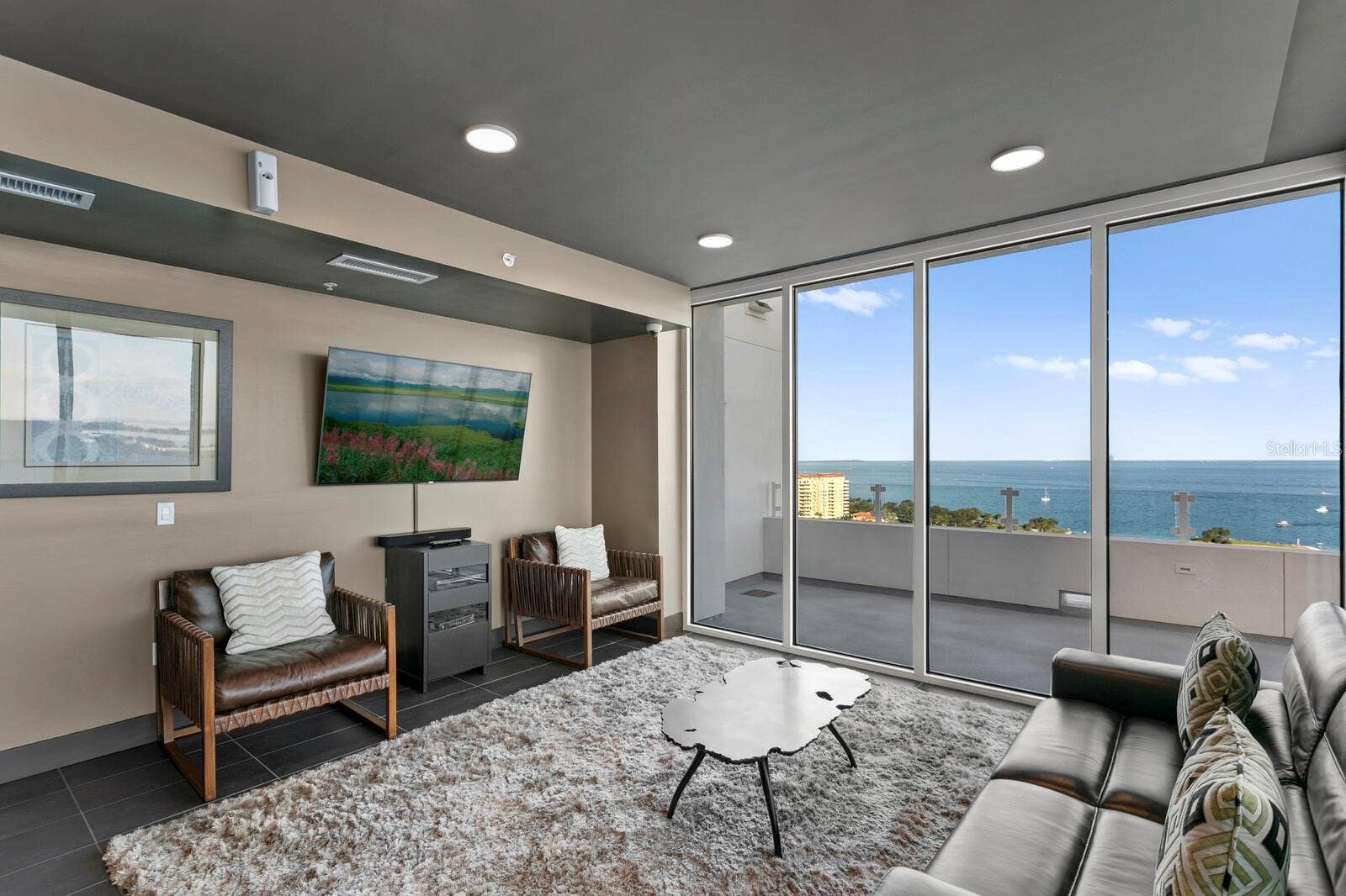 176 4TH AVENUE NE, #1002, St Petersburg, FL 33701 176 4TH AVENUE NE, #1002, St Petersburg, FL 33701