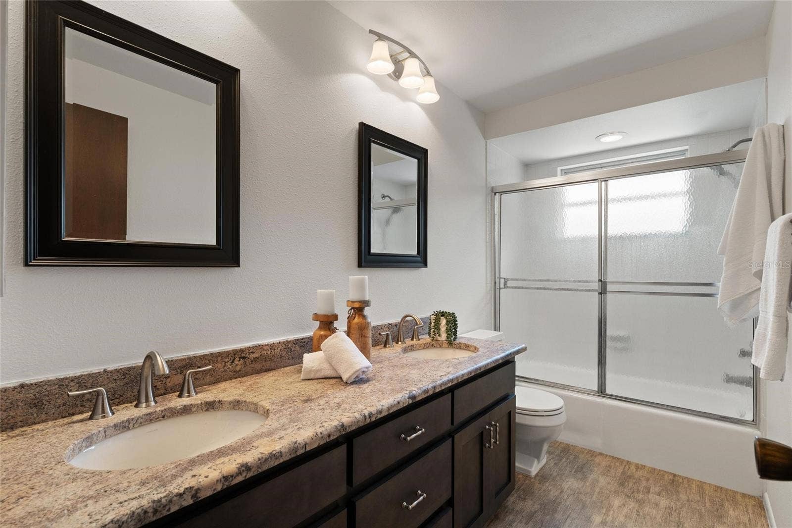 Upstairs Bath