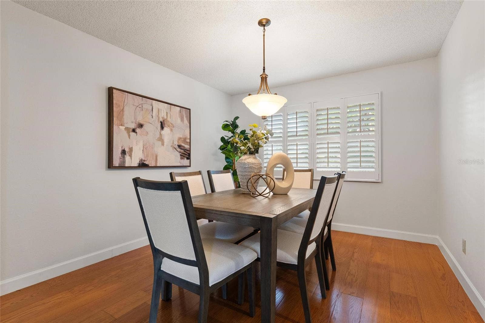 Formal Dining Room adjacent to kitchen