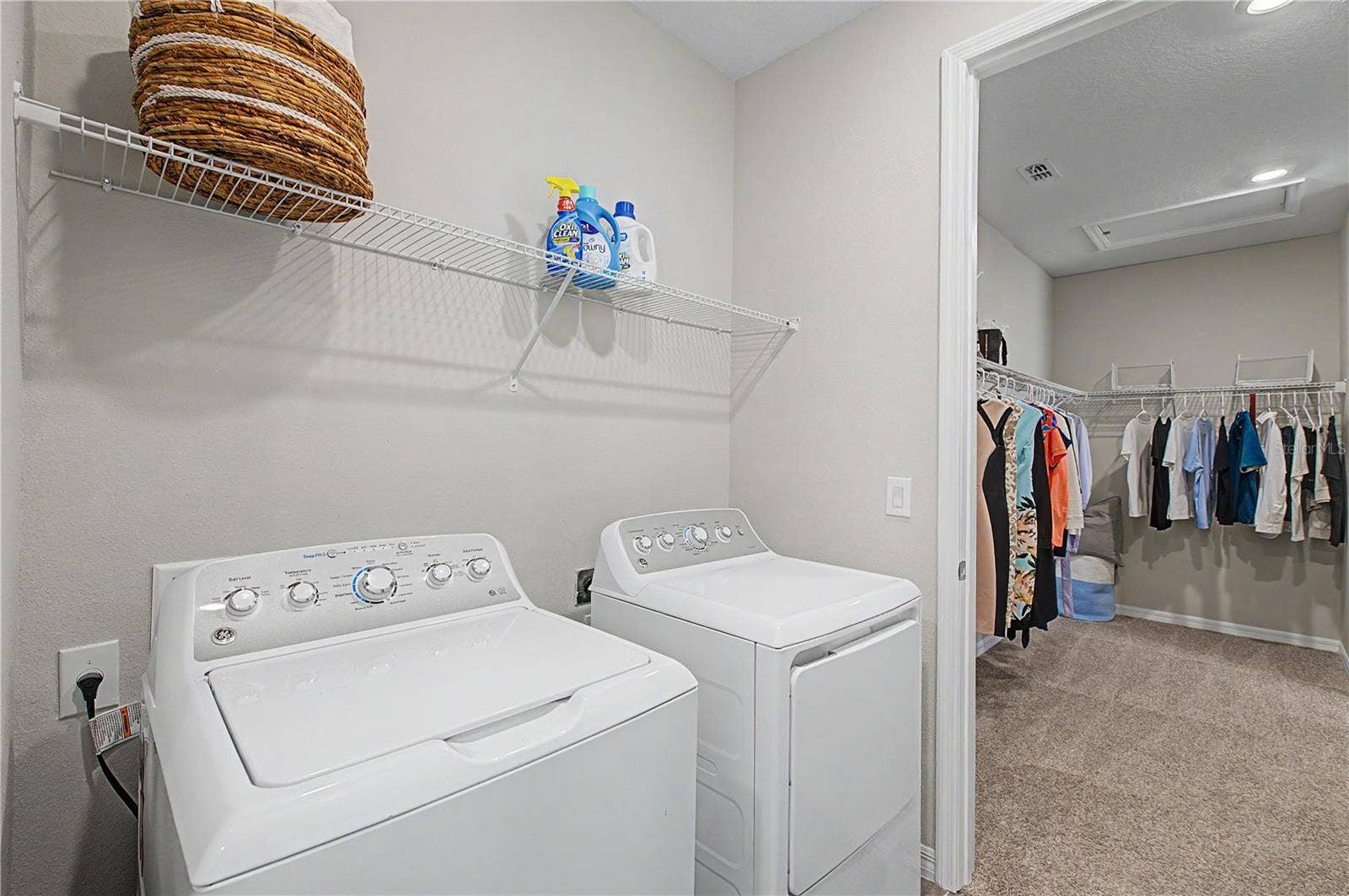 10938 FIELDSTONE DRIVE, Palmetto, FL 34221 10938 FIELDSTONE DRIVE, Palmetto, FL 34221