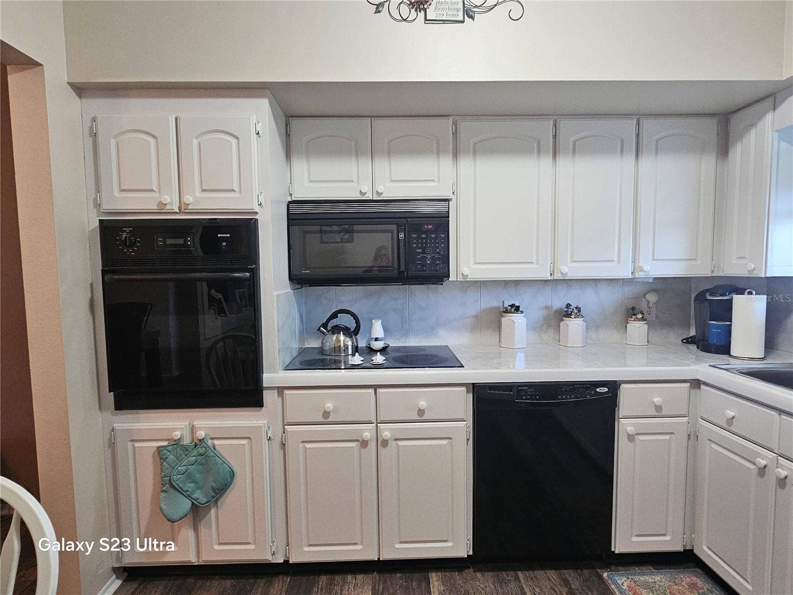 2320 BRISBANE STREET, #44, Clearwater, FL 33763 2320 BRISBANE STREET, #44, Clearwater, FL 33763