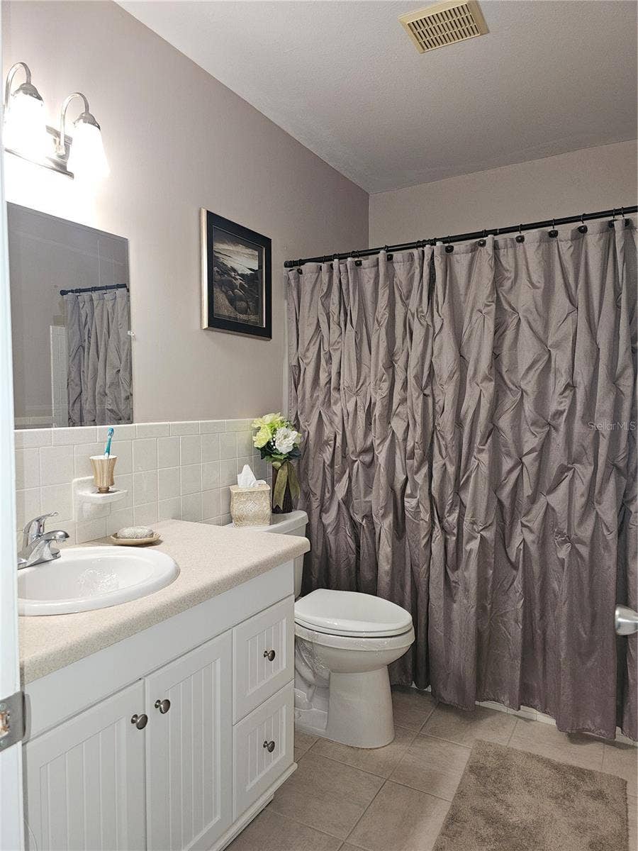 2320 BRISBANE STREET, #44, Clearwater, FL 33763 2320 BRISBANE STREET, #44, Clearwater, FL 33763