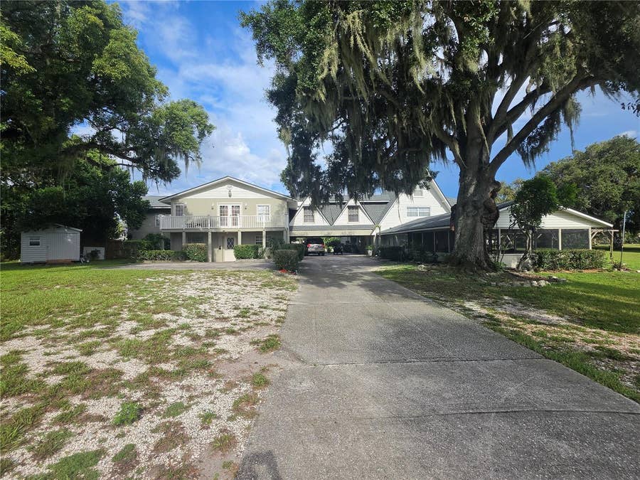 Property photo for 201 LAKE BONNY DRIVE E, Lakeland, FL