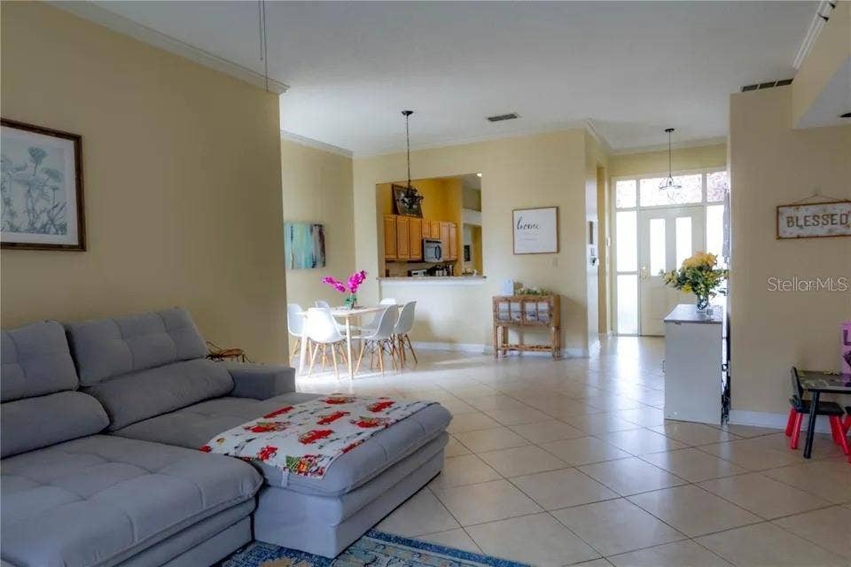 2545 CLARINET DRIVE, Orlando, FL 32837
