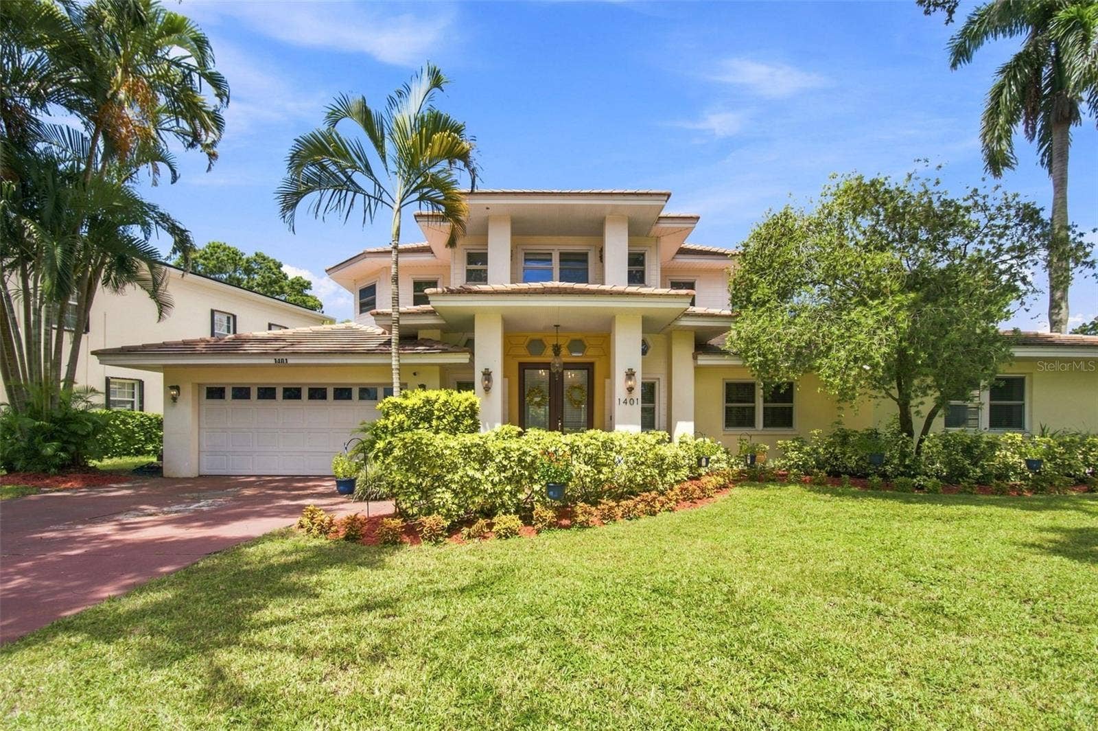 1401 45TH AVENUE N, St Petersburg, FL 33703 1401 45TH AVENUE N, St Petersburg, FL 33703