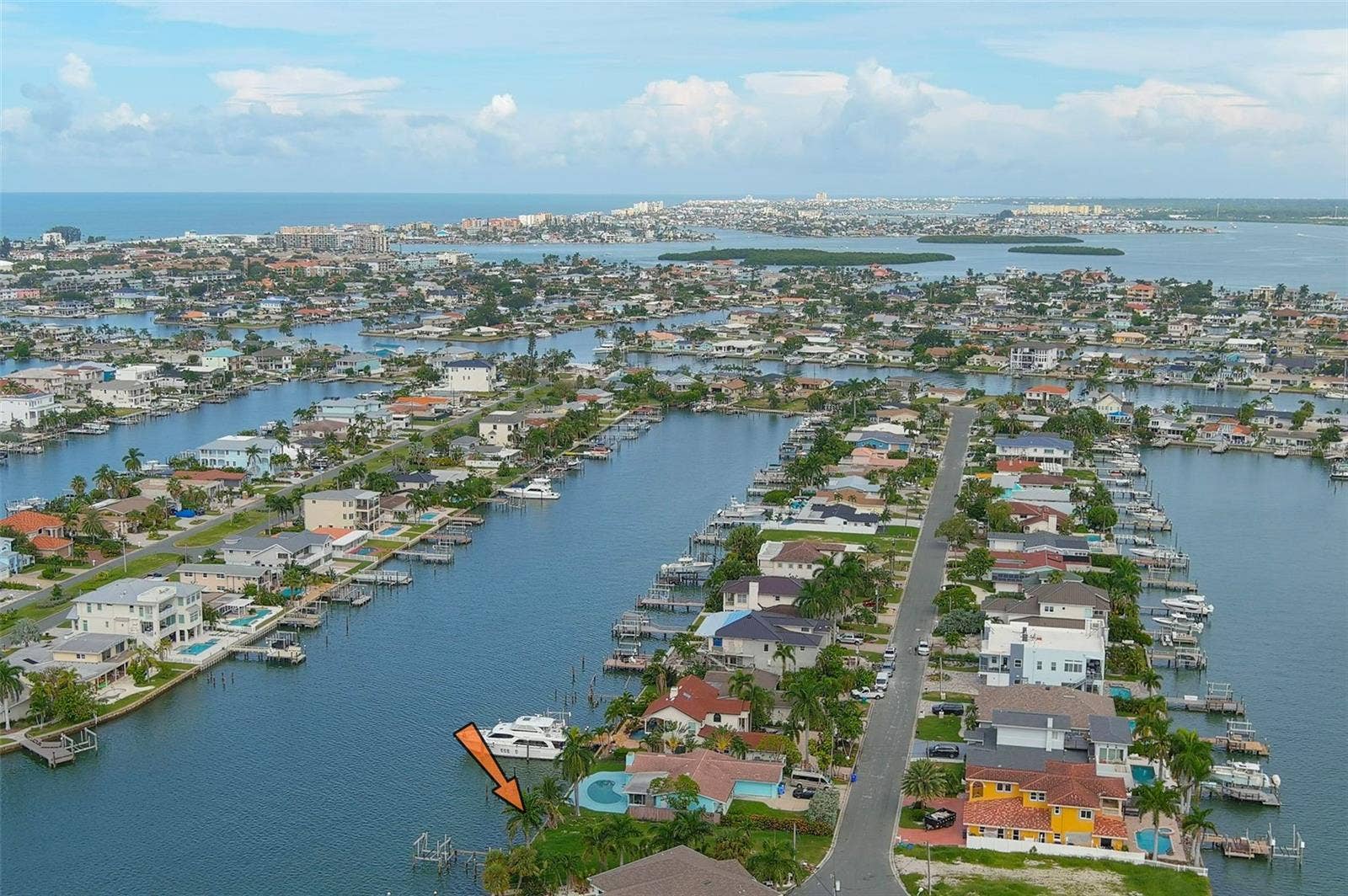 11080 8TH STREET E, Treasure Island, FL 33706 11080 8TH STREET E, Treasure Island, FL 33706