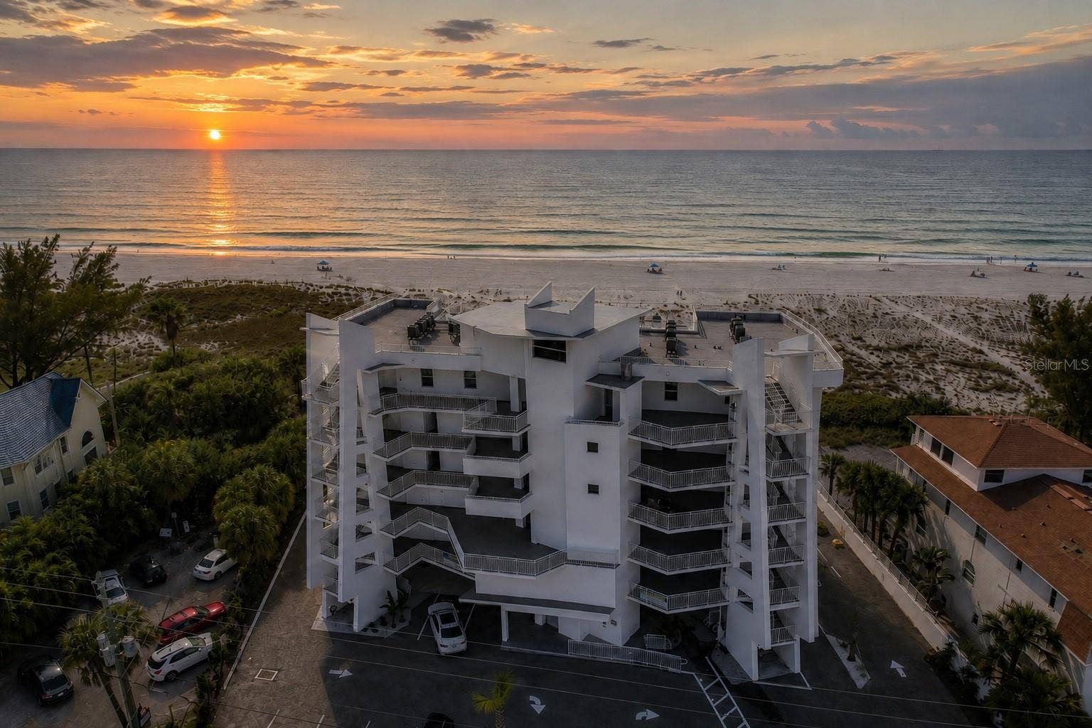 10116 GULF BOULEVARD, #201W, Treasure Island, FL 33706