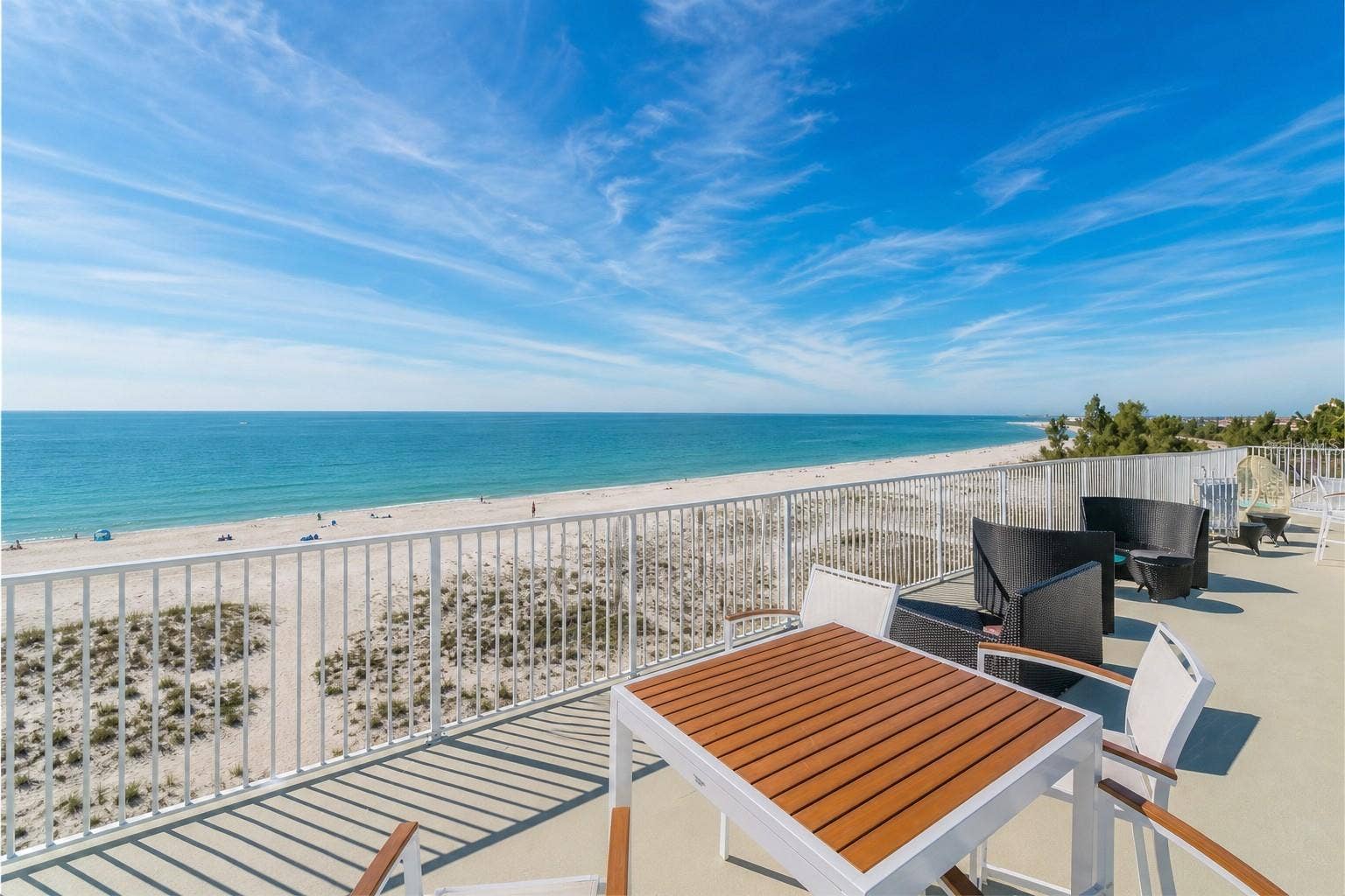 10116 GULF BOULEVARD, #201W, Treasure Island, FL 33706