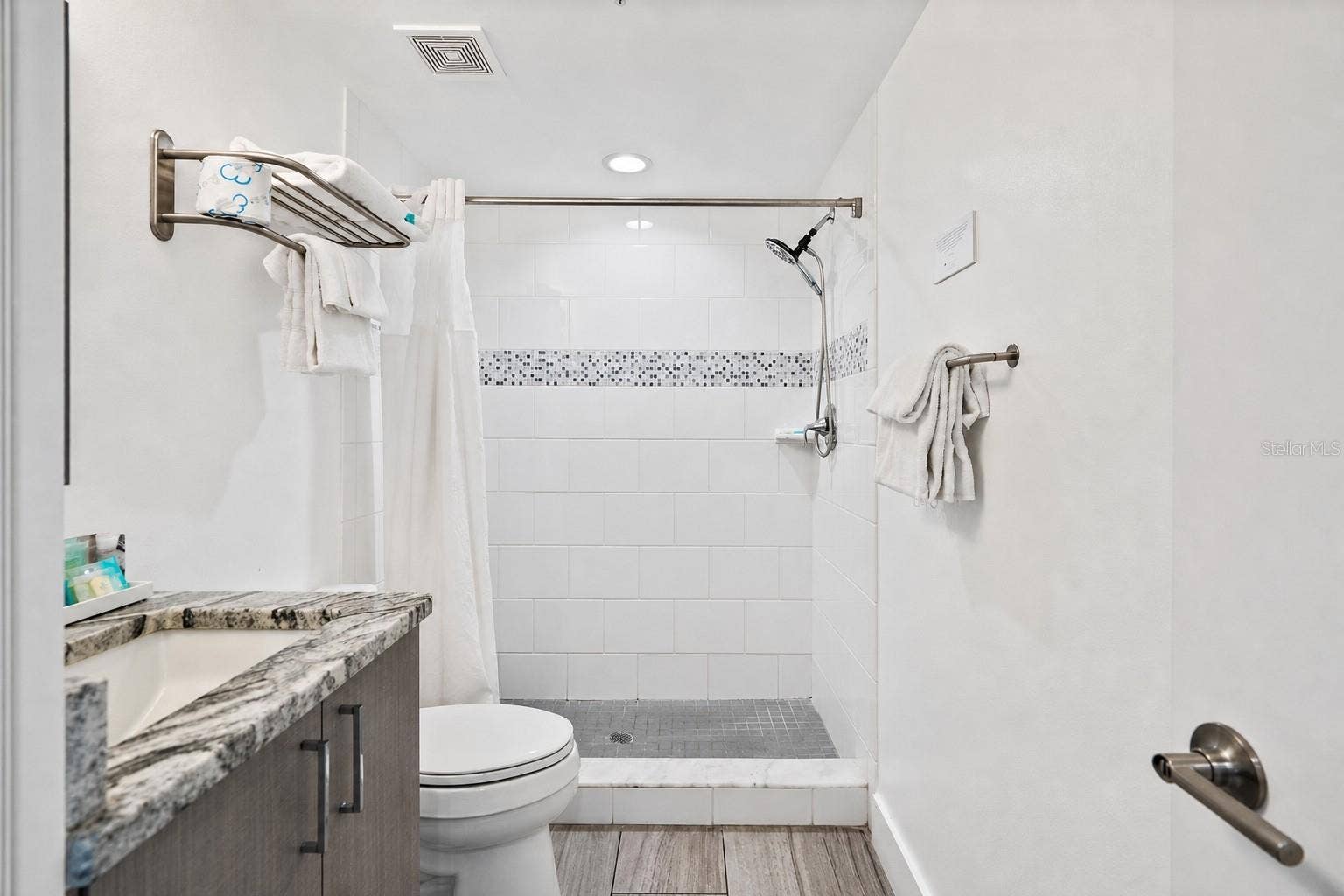 10116 GULF BOULEVARD, #201W, Treasure Island, FL 33706
