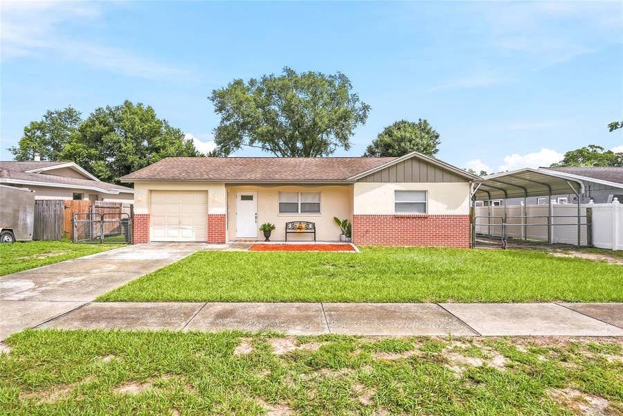 Property photo for 2218 WHITNEY PLACE, Valrico, FL