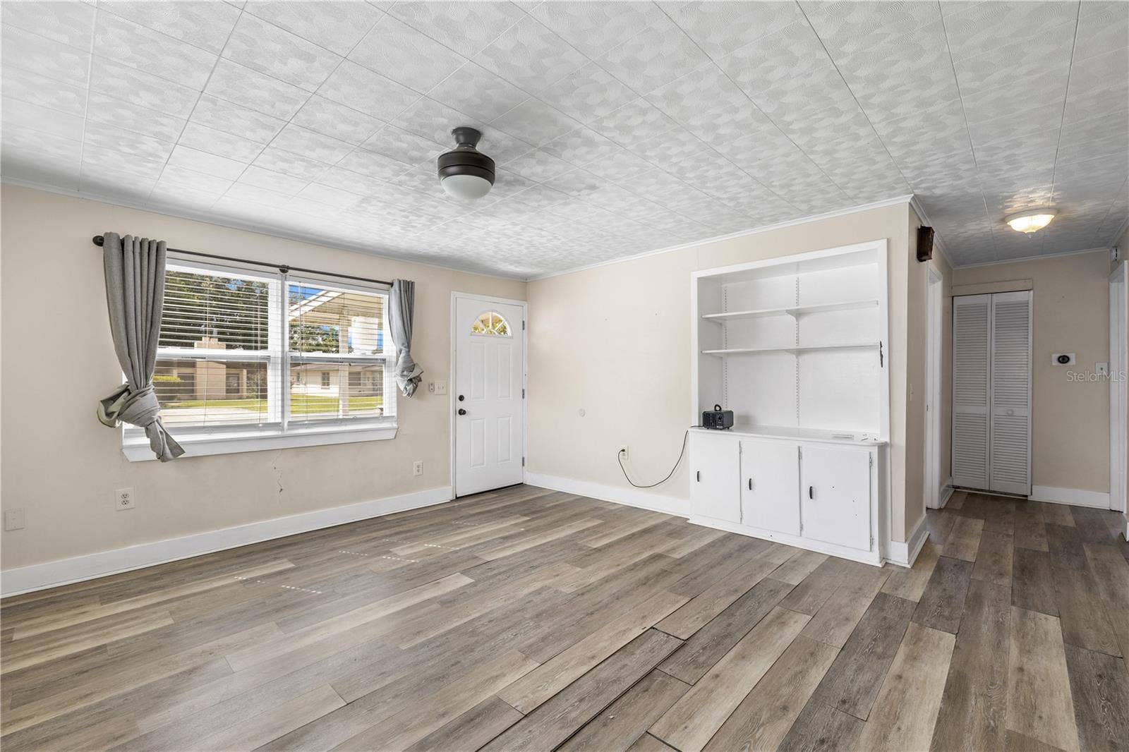 4920 17TH STREET, Zephyrhills, FL 33542 4920 17TH STREET, Zephyrhills, FL 33542