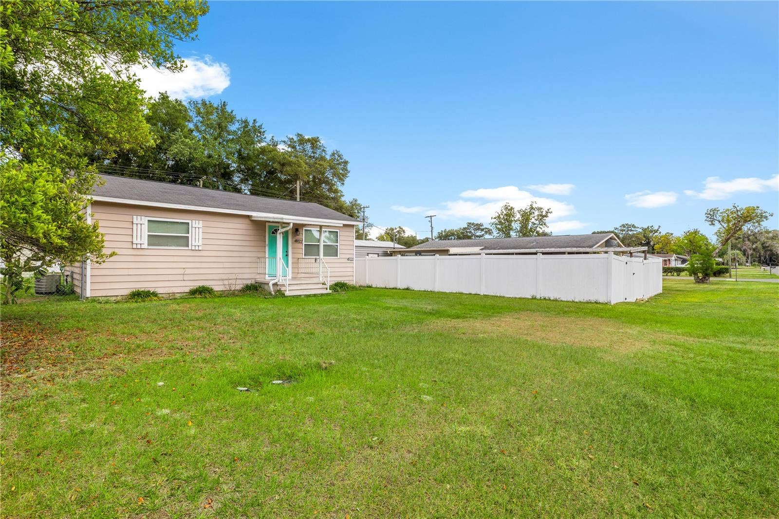 4920 17TH STREET, Zephyrhills, FL 33542 4920 17TH STREET, Zephyrhills, FL 33542