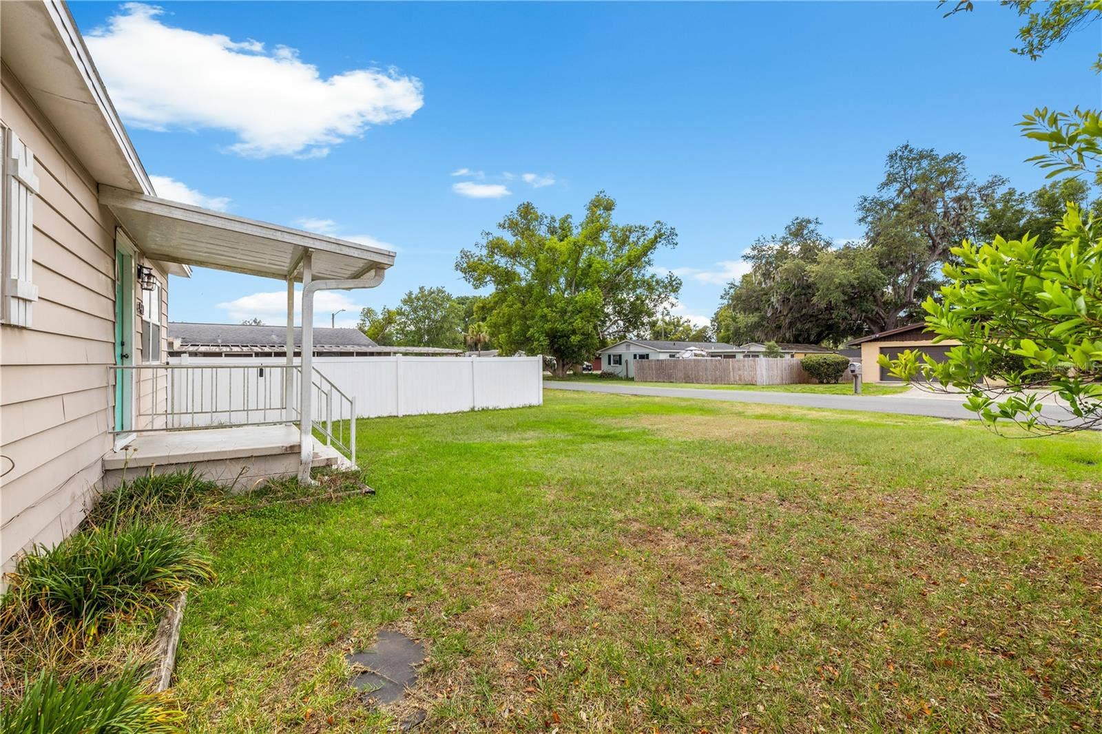 4920 17TH STREET, Zephyrhills, FL 33542 4920 17TH STREET, Zephyrhills, FL 33542
