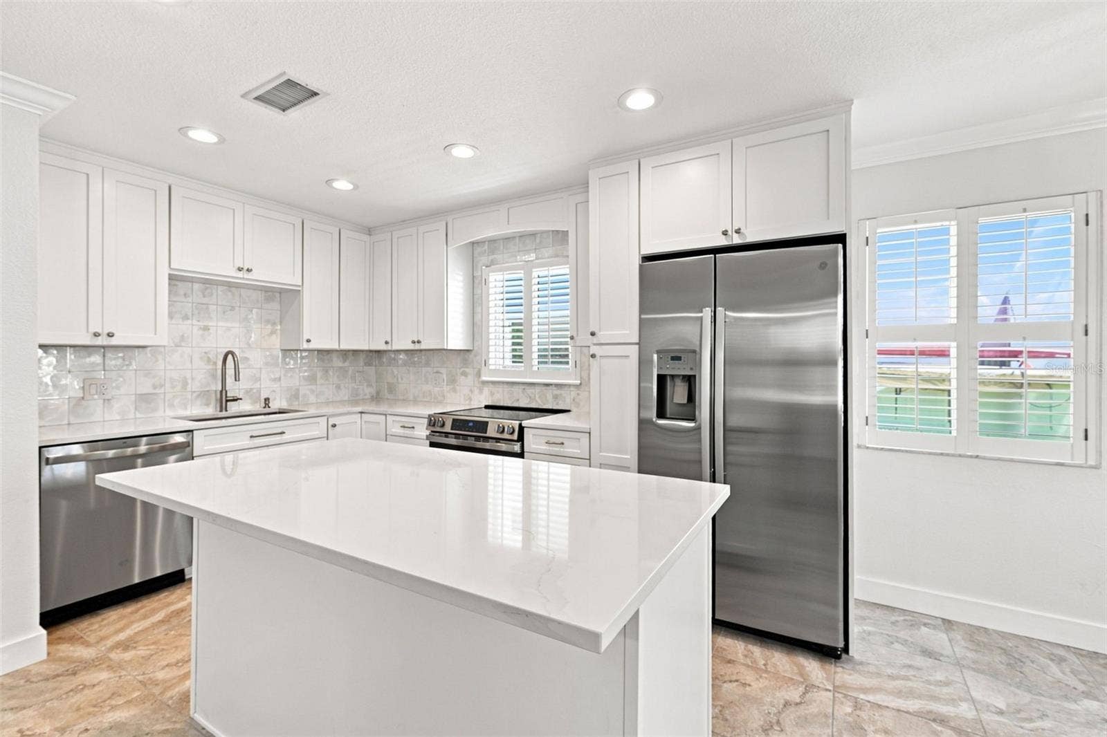 250 126TH AVENUE, #110, Treasure Island, FL 33706