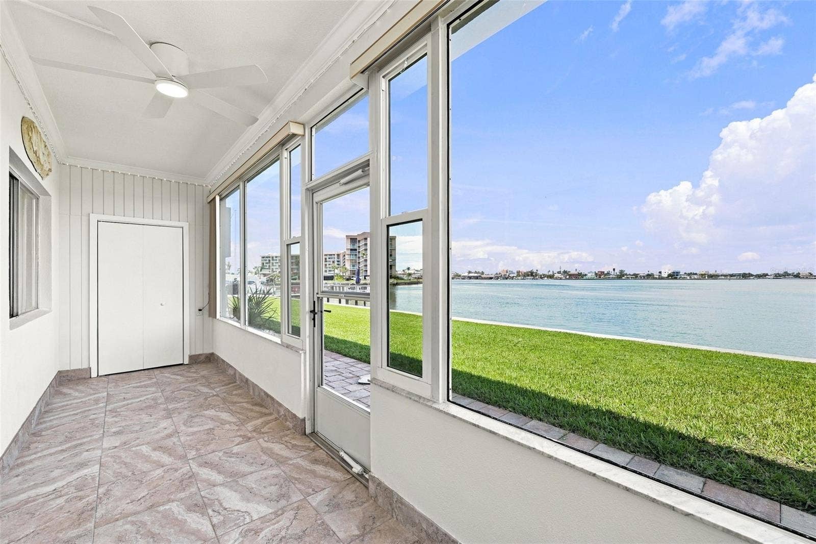 250 126TH AVENUE, #110, Treasure Island, FL 33706