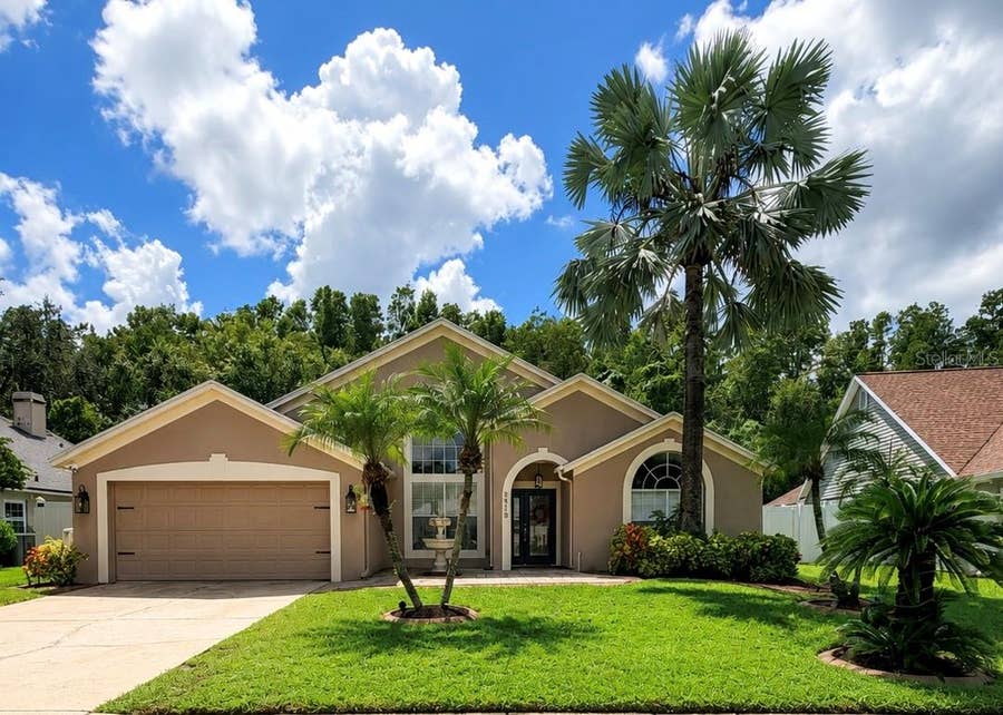 Property photo for 6518 APPALOOSA DRIVE, Tampa, FL