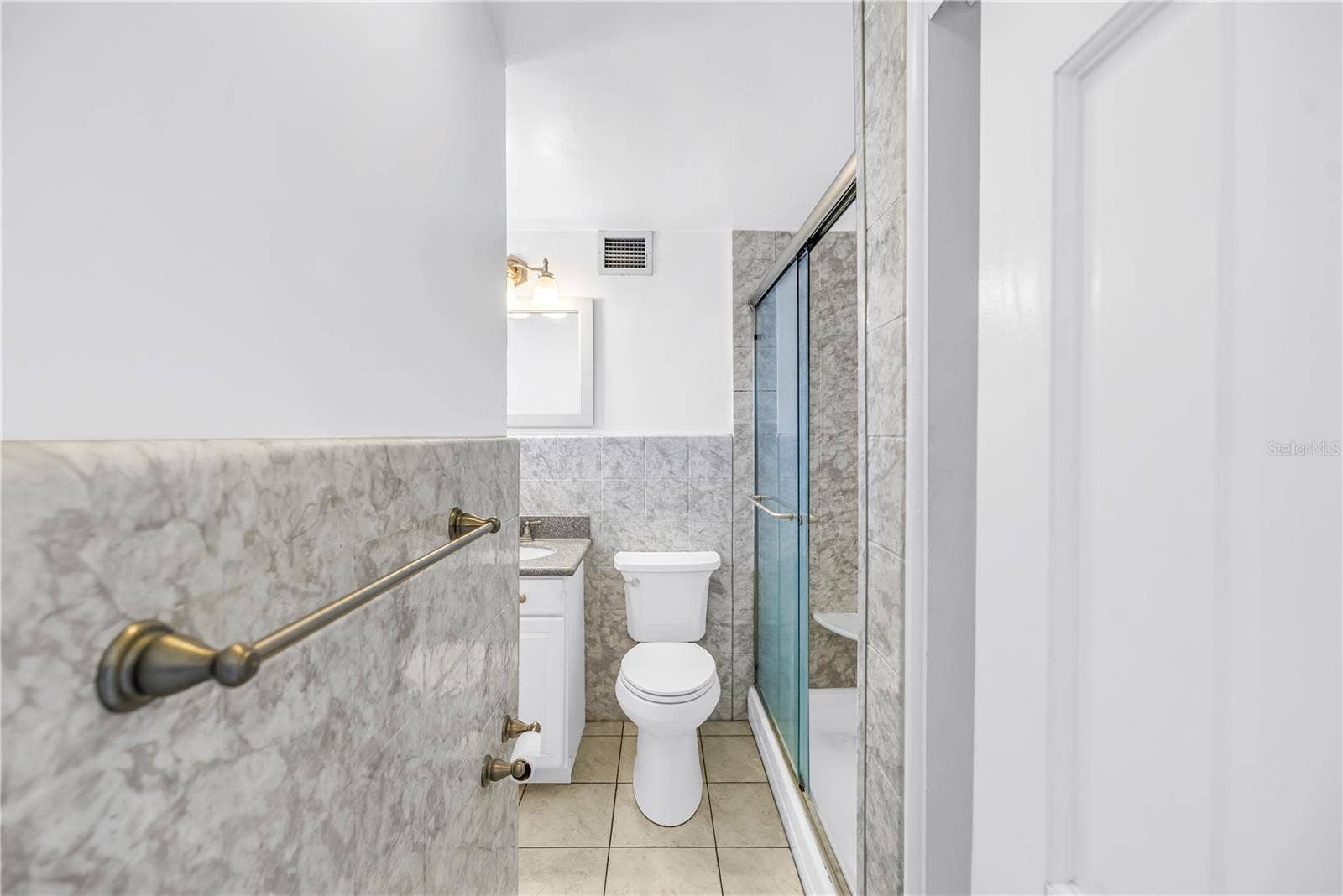 7000 BEACH PLAZA, #307, St Pete Beach, FL 33706 7000 BEACH PLAZA, #307, St Pete Beach, FL 33706
