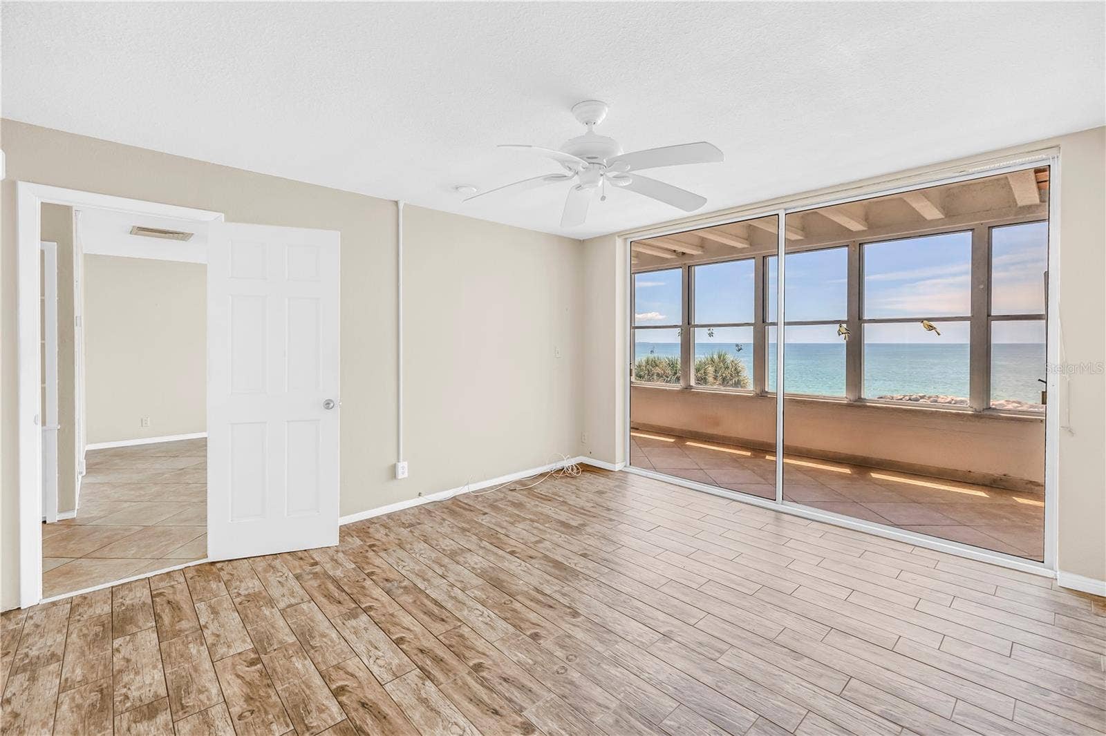 7000 BEACH PLAZA, #307, St Pete Beach, FL 33706 7000 BEACH PLAZA, #307, St Pete Beach, FL 33706