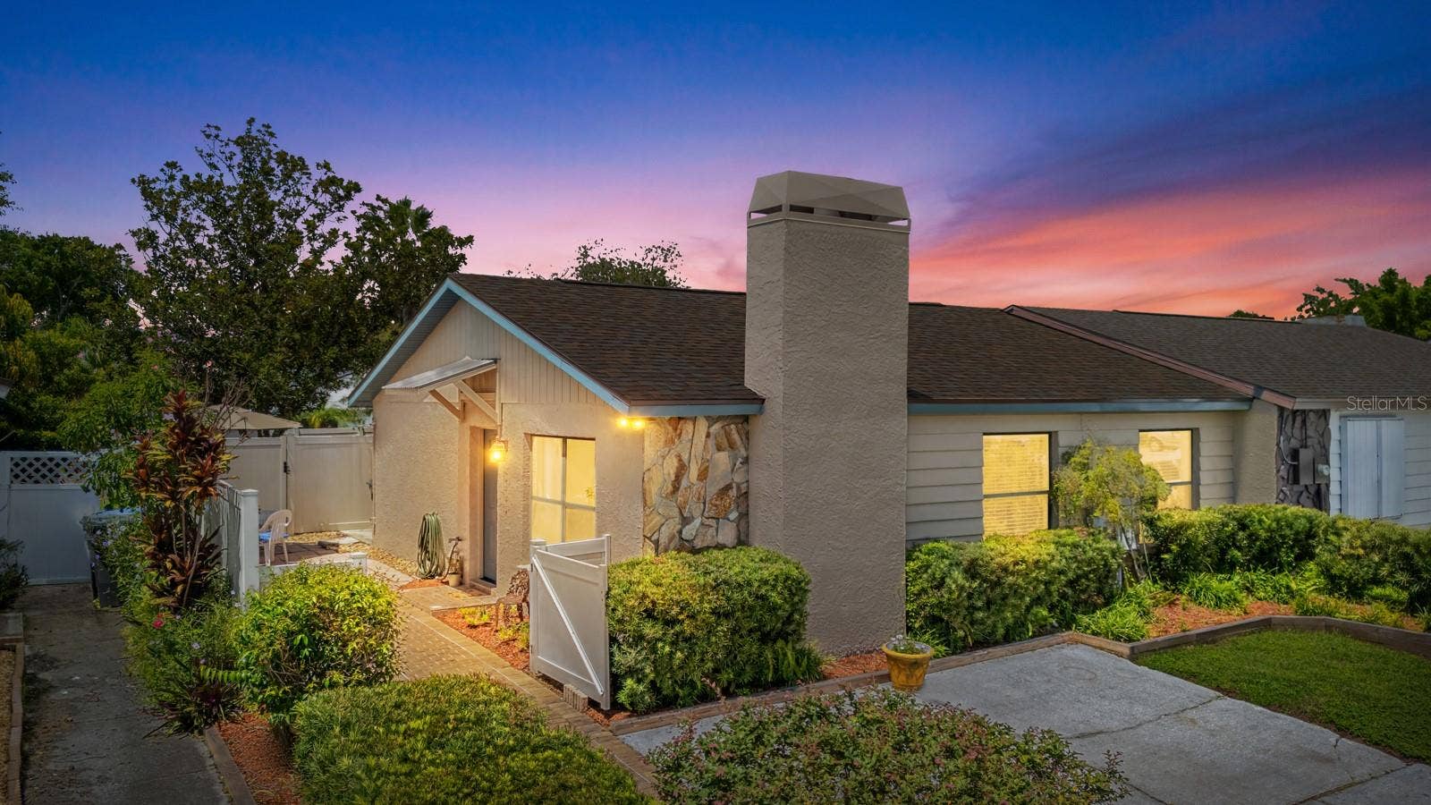 1205 MOHRLAKE DRIVE, Brandon, FL 33511 1205 MOHRLAKE DRIVE, Brandon, FL 33511