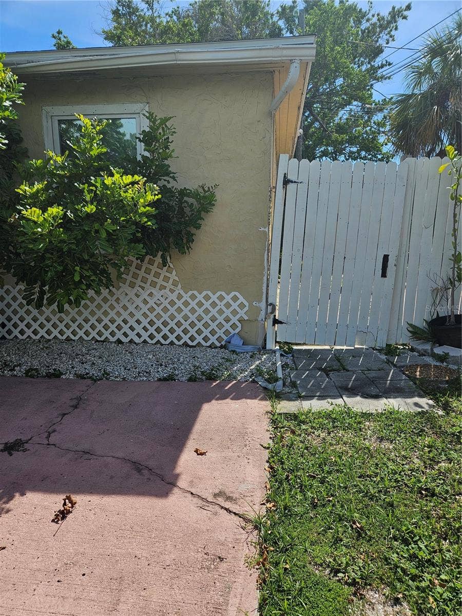 7810 BOCA CIEGA DRIVE, St Pete Beach, FL 33706 7810 BOCA CIEGA DRIVE, St Pete Beach, FL 33706