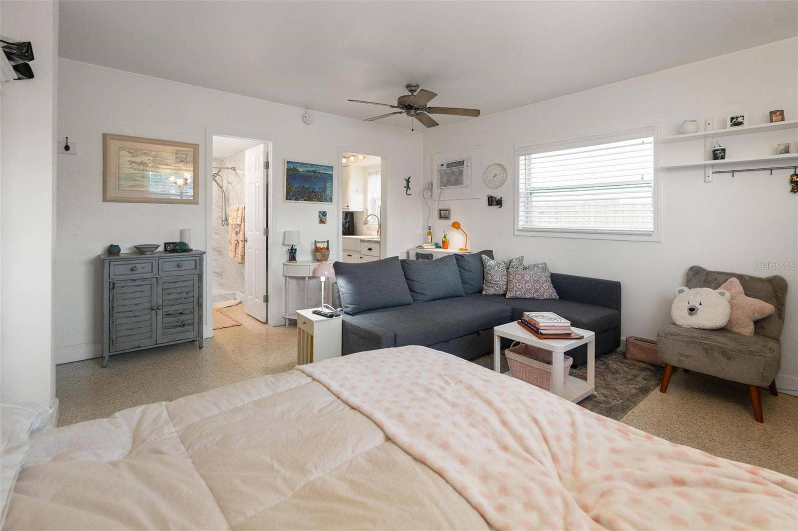 504 67TH AVENUE, #7, St Pete Beach, FL 33706 504 67TH AVENUE, #7, St Pete Beach, FL 33706