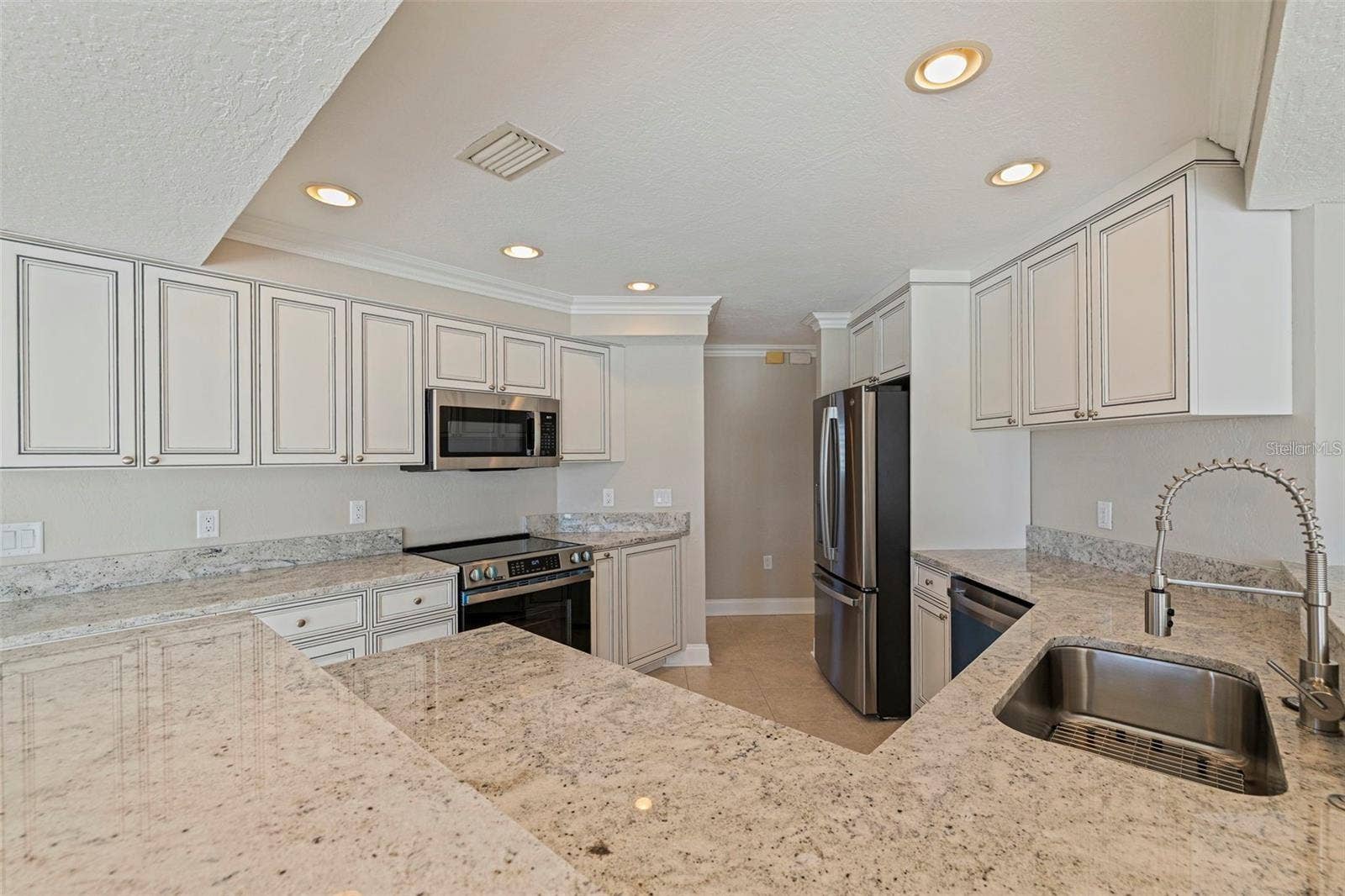 11225 4TH STREET E, Treasure Island, FL 33706 11225 4TH STREET E, Treasure Island, FL 33706