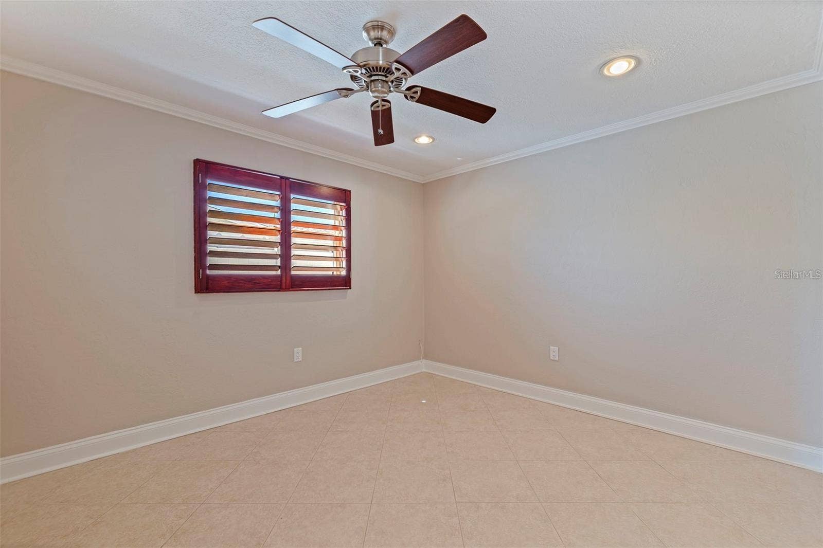 11225 4TH STREET E, Treasure Island, FL 33706 11225 4TH STREET E, Treasure Island, FL 33706