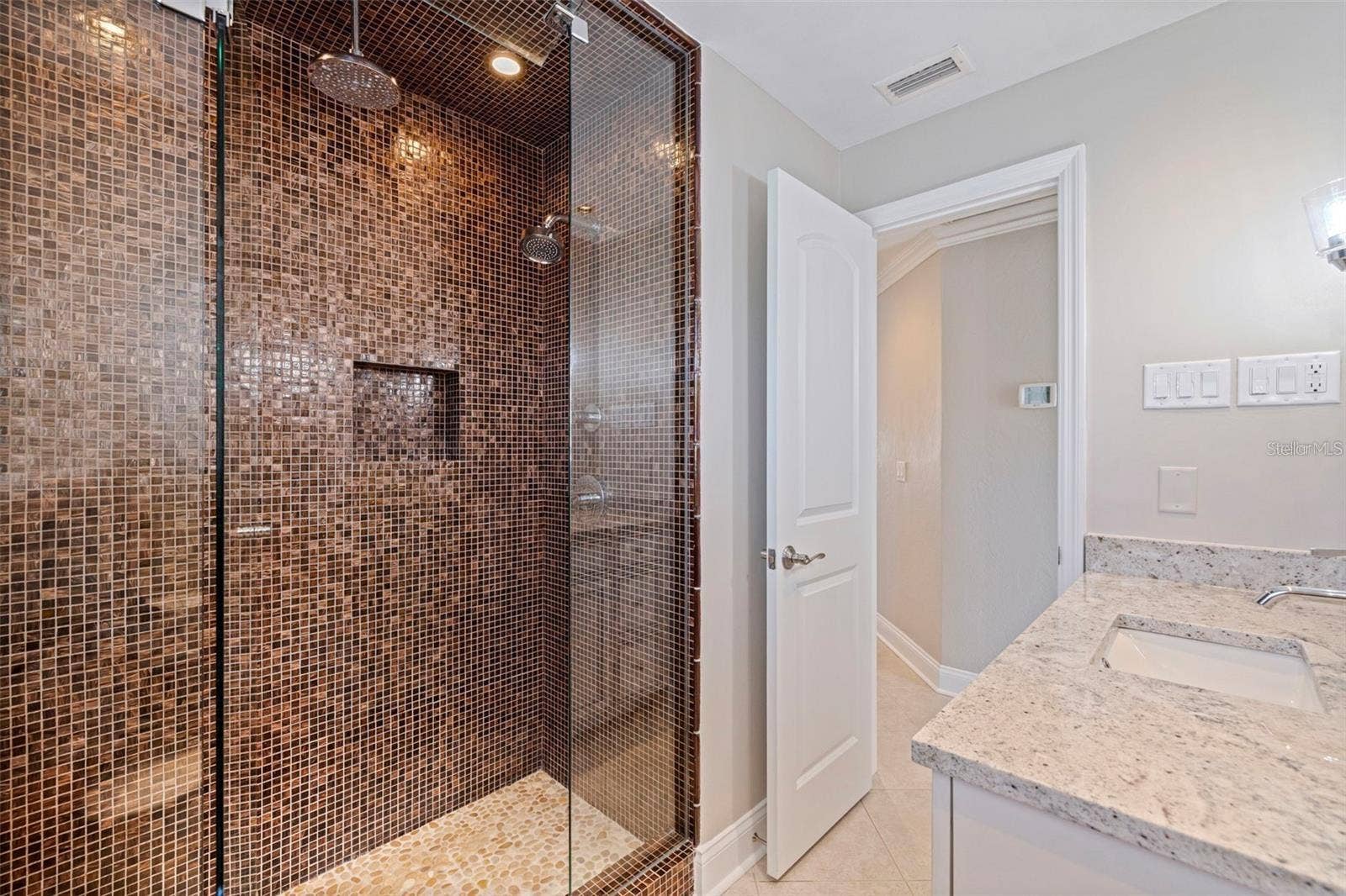 11225 4TH STREET E, Treasure Island, FL 33706 11225 4TH STREET E, Treasure Island, FL 33706