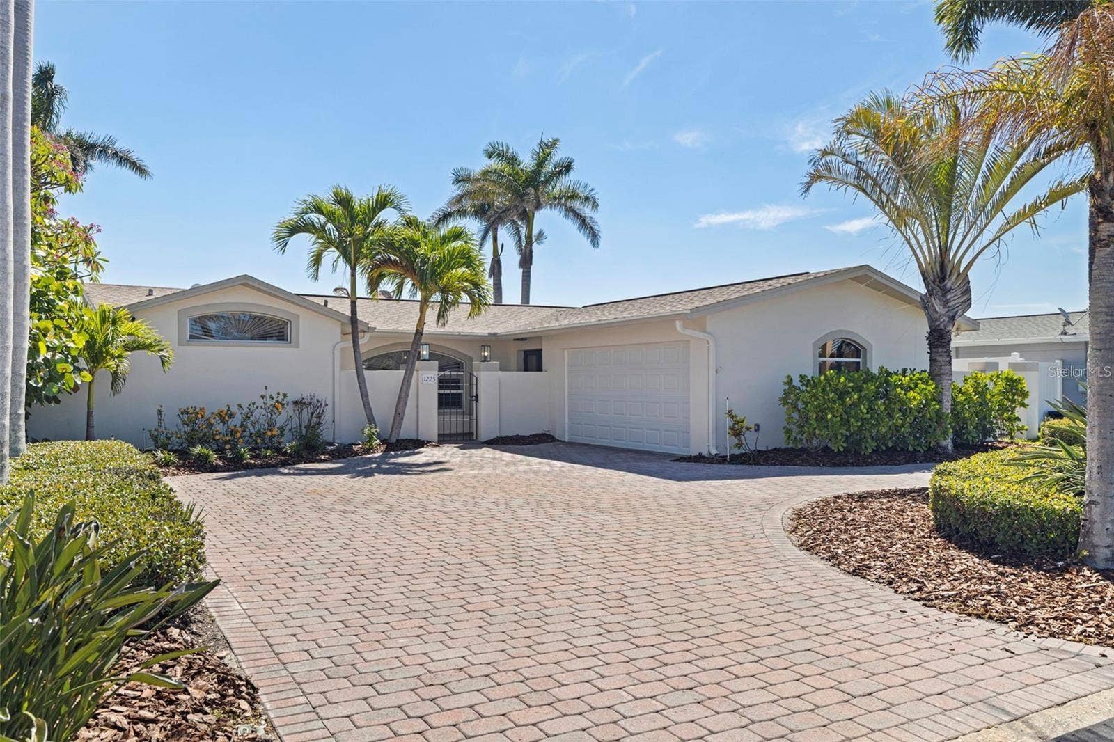 11225 4TH STREET E, Treasure Island, FL 33706 11225 4TH STREET E, Treasure Island, FL 33706
