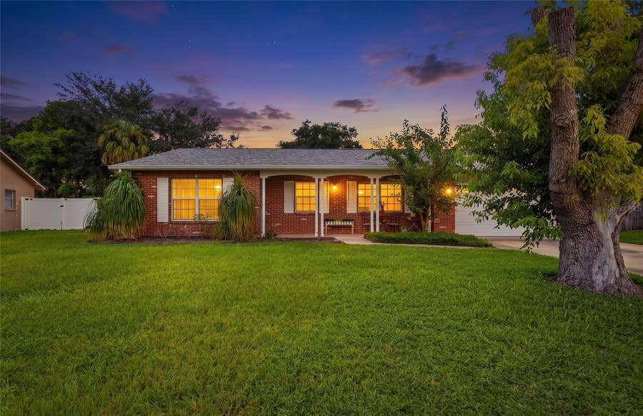 Property photo for 8403 S FLINTROCK COURT, Tampa, FL