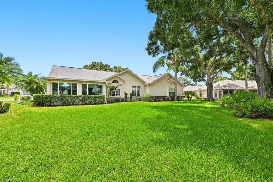 Property photo for 1131 GOLFVIEW WOODS DRIVE, Ruskin, FL