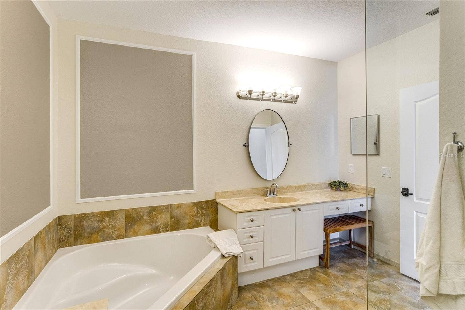 2730 VIA TIVOLI, #334B, Clearwater, FL 33764