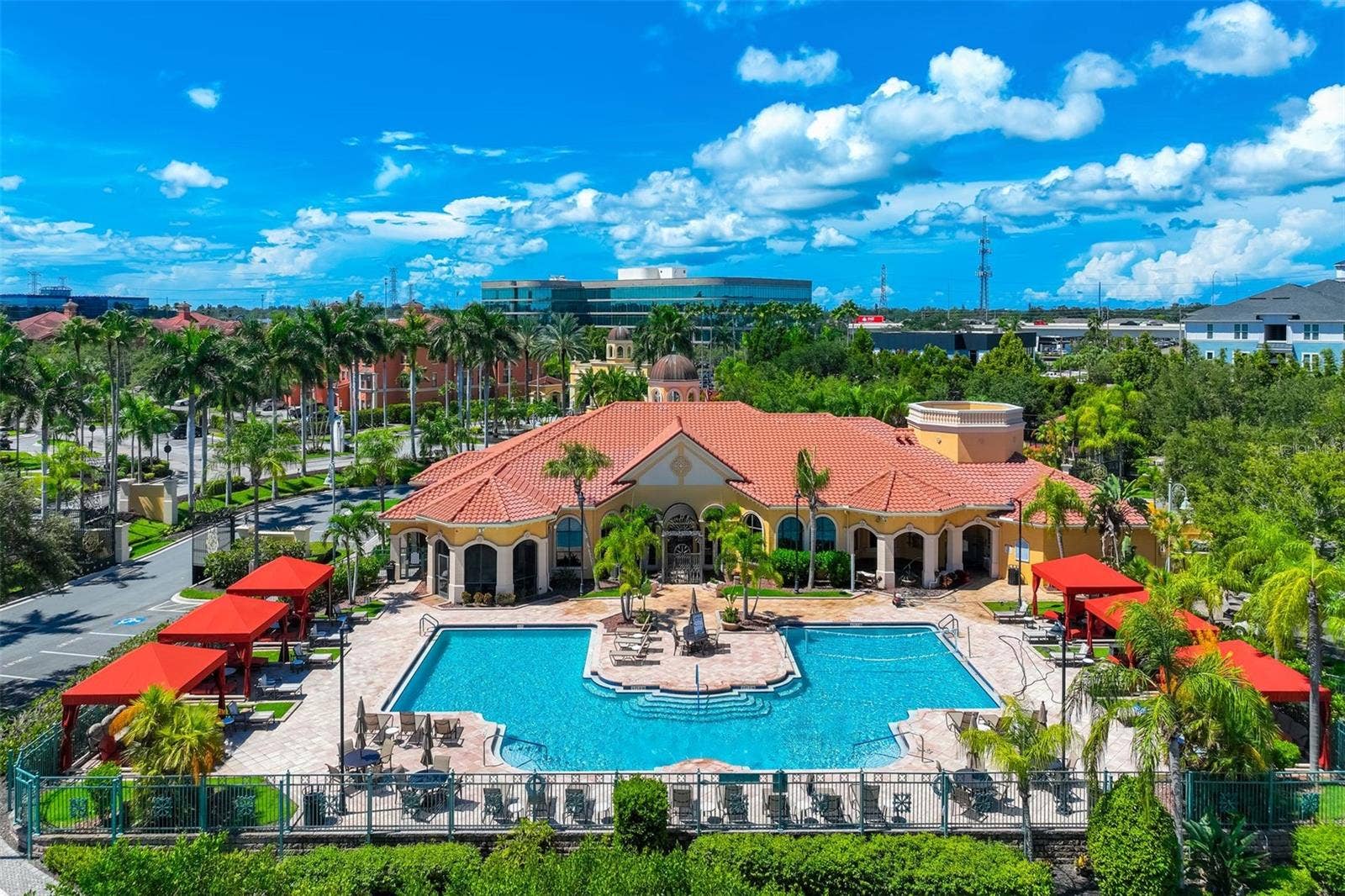 2730 VIA TIVOLI, #334B, Clearwater, FL 33764 Resort style pool