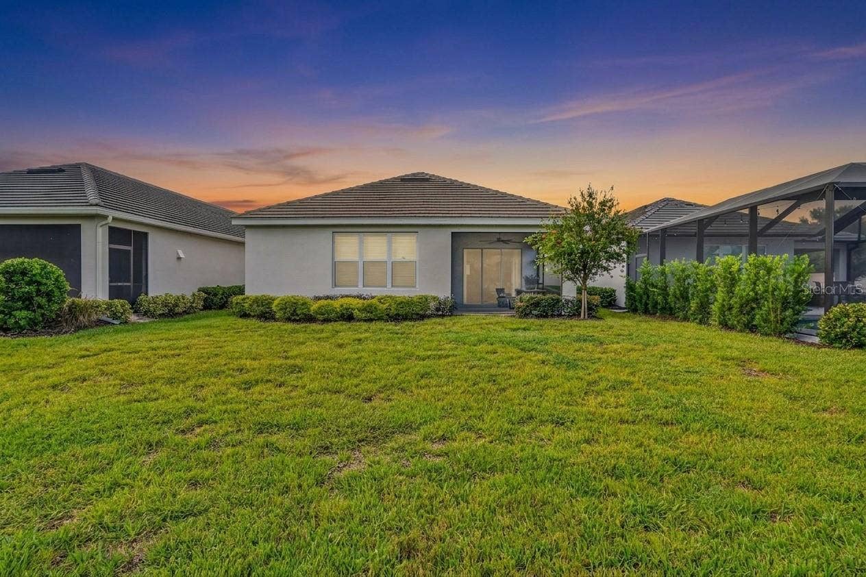 5270 SAVINO CIRCLE, Palmetto, FL 34221