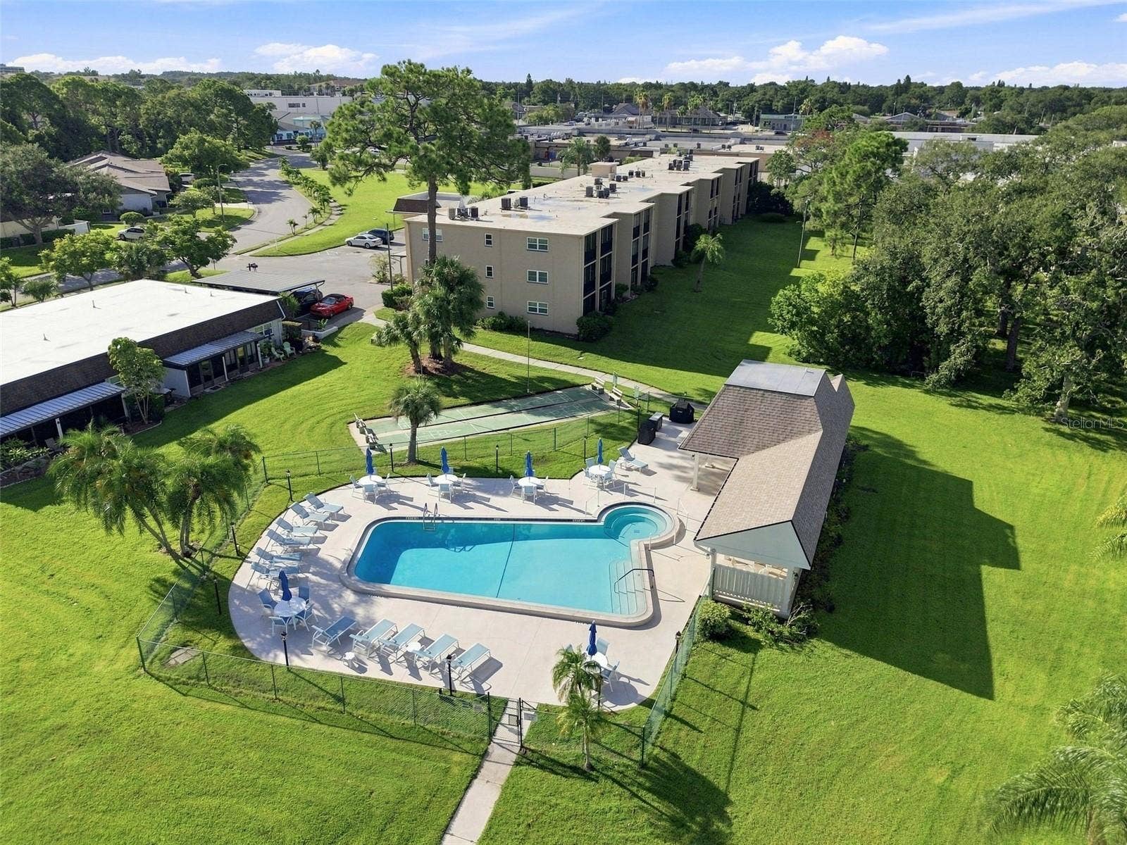 1370 HEATHER RIDGE BOULEVARD, #104, Dunedin, FL 34698 1370 HEATHER RIDGE BOULEVARD, #104, Dunedin, FL 34698