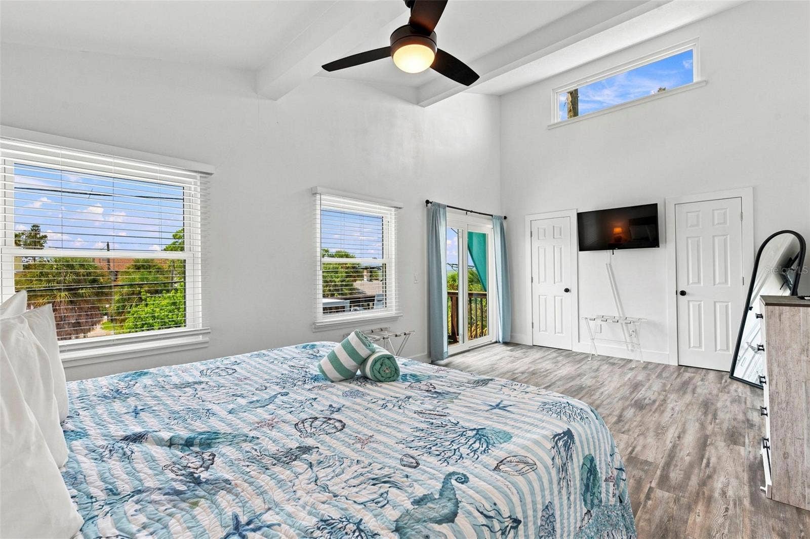 113 4TH AVENUE, St Pete Beach, FL 33706 Master Bedroom with 14' Ceilings