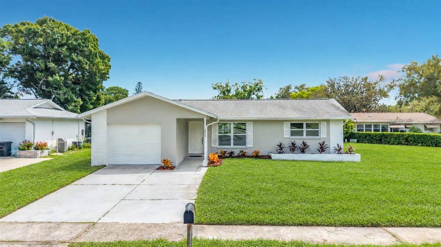 Property photo for 2950 CURLING COURT, Palm Harbor, FL