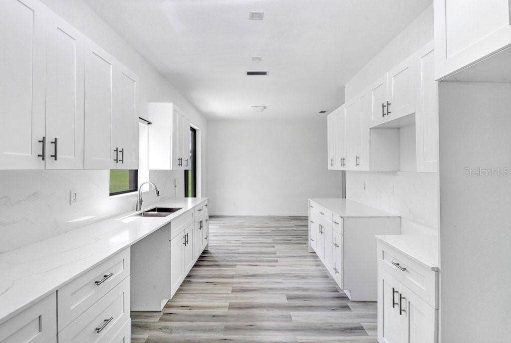 253 HALLMARK AVENUE, Lake Placid, FL 33852 253 HALLMARK AVENUE, Lake Placid, FL 33852