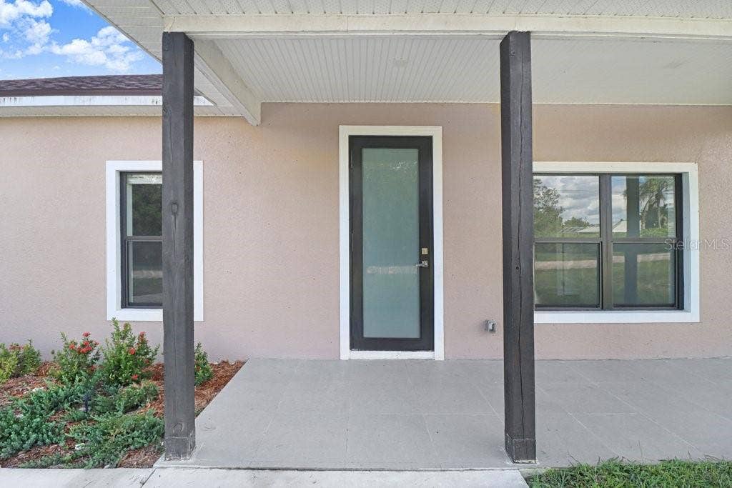 253 HALLMARK AVENUE, Lake Placid, FL 33852 253 HALLMARK AVENUE, Lake Placid, FL 33852
