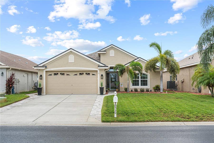 Property photo for 2530 ARROWPOINTE DRIVE, Holiday, FL