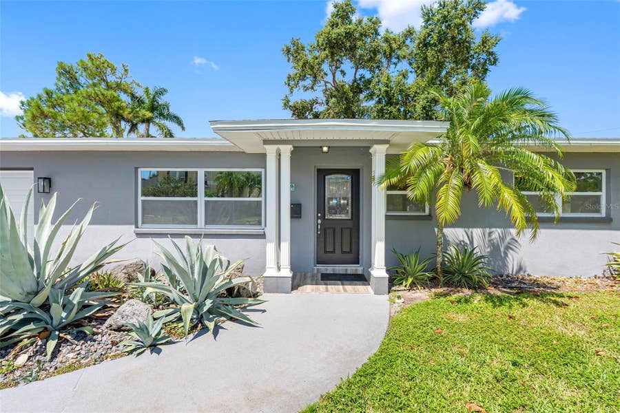 Property photo for 439 CAPRI WAY NE, St Petersburg, FL
