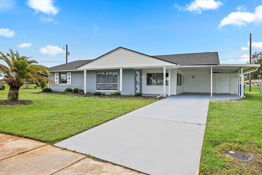 Property photo for 702 DESERT HILLS WAY, Sun City Center, FL
