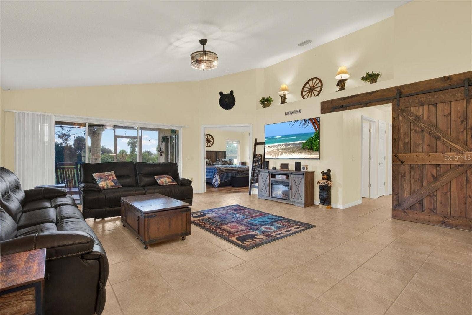 7123 48TH AVENUE E, Palmetto, FL 34221 7123 48TH AVENUE E, Palmetto, FL 34221