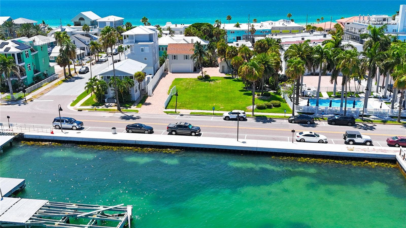 702 PASS A GRILLE WAY, St Pete Beach, FL 33706 702 PASS A GRILLE WAY, St Pete Beach, FL 33706