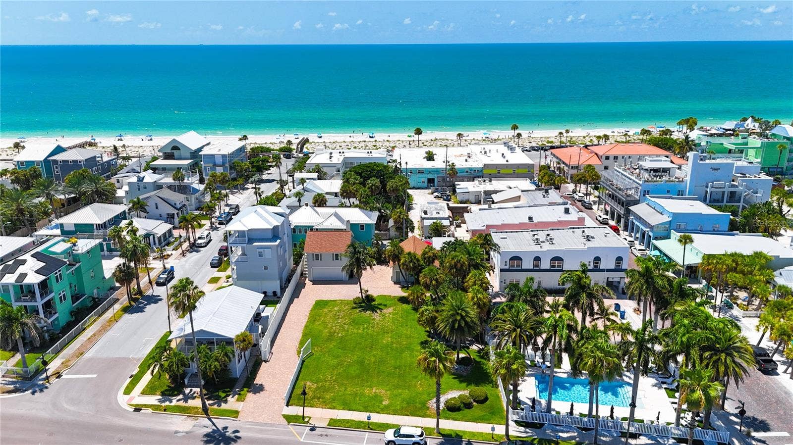 702 PASS A GRILLE WAY, St Pete Beach, FL 33706 702 PASS A GRILLE WAY, St Pete Beach, FL 33706