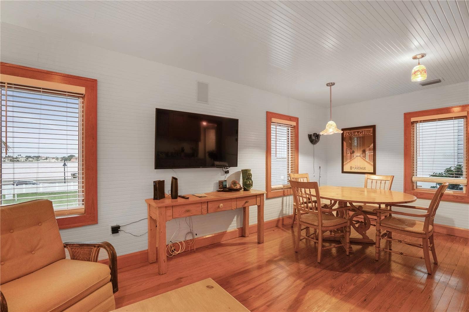 702 PASS A GRILLE WAY, St Pete Beach, FL 33706 702 PASS A GRILLE WAY, St Pete Beach, FL 33706