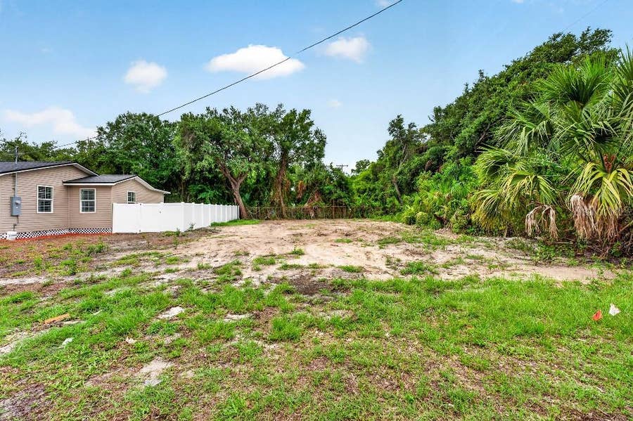 Property photo for 0 8TH AVE S, Tampa, FL
