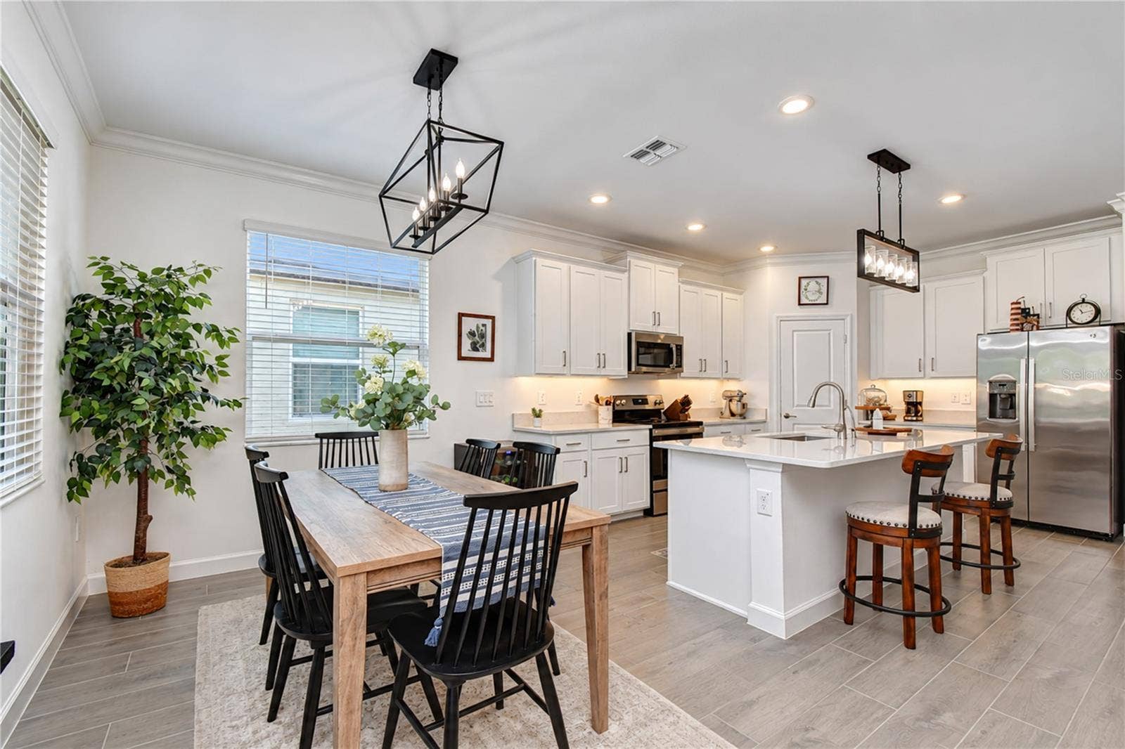 10577 BANYAN BREEZE BOULEVARD, Land O Lakes, FL 34638 10577 BANYAN BREEZE BOULEVARD, Land O Lakes, FL 34638