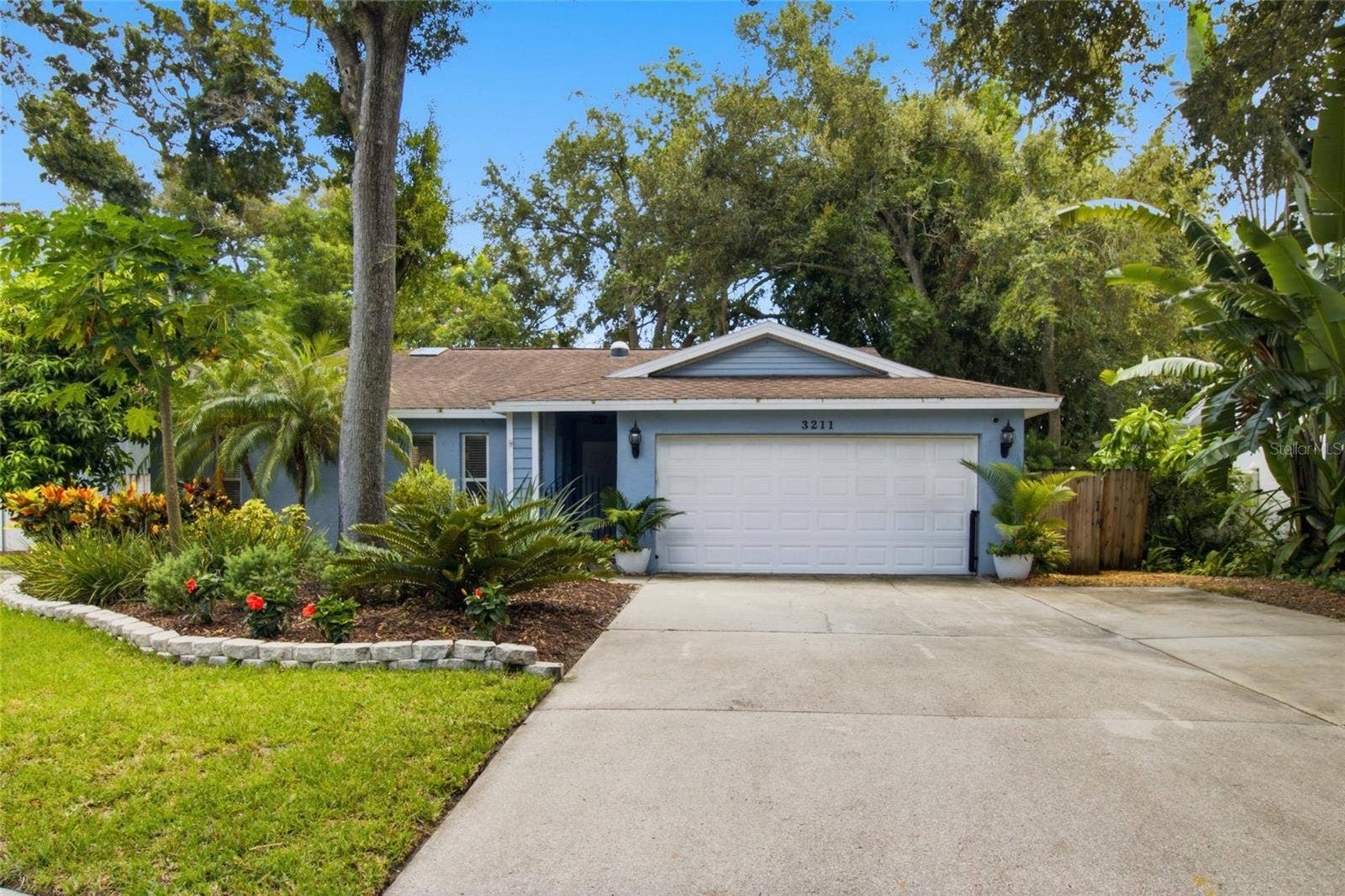 3211 COVENTRY N, Safety Harbor, FL 34695 3211 COVENTRY N, Safety Harbor, FL 34695