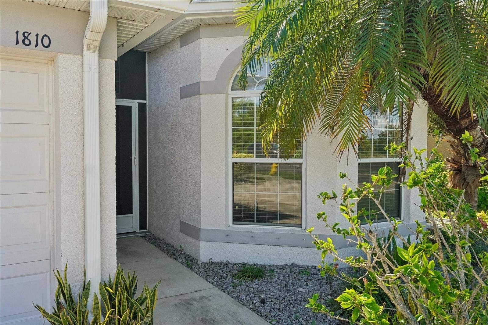 1810 MIRA LAGO CIRCLE, Ruskin, FL 33570 1810 MIRA LAGO CIRCLE, Ruskin, FL 33570